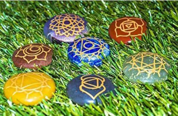 Excel 7 Pcs Seven Chakra Round Shape Stone Set Engraved Chakra Symbol Crystal Holistic Chakra Balancing Reiki Healing Gemstone Kit Size 25-3... - Image 3
